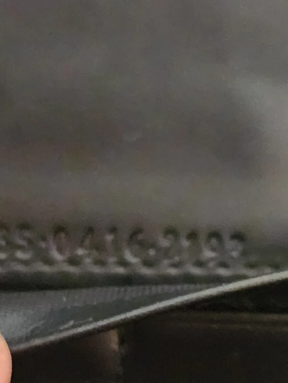 Gucci Black Leather Tiger Clasp Wallet - Picture 7 of 10